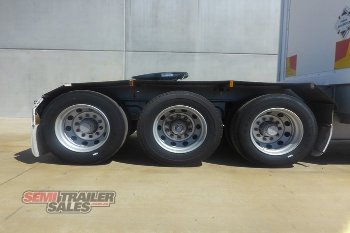 2009 Maxitrans 12 Pallet Double Dropdeck Curtainsider A Trailer with Mezz