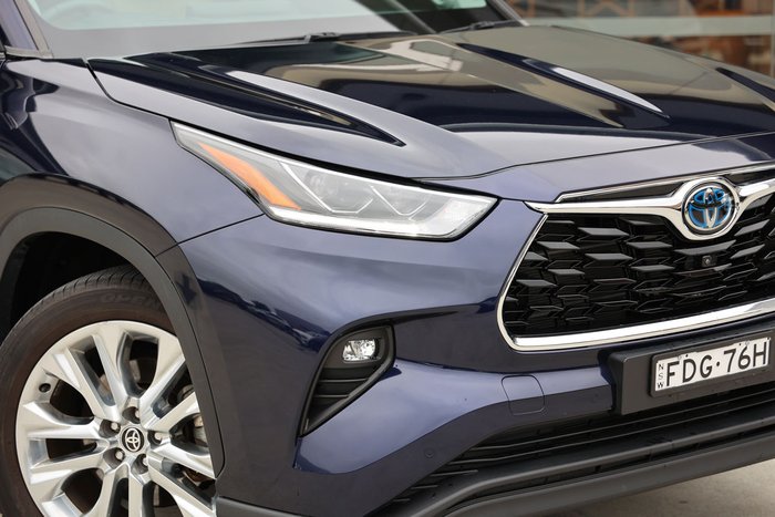 2023 TOYOTA KLUGER GRANDE HYBRID AWD