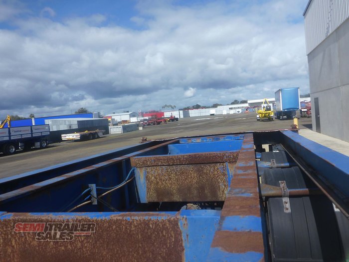 1984 Fruehauf 20FT Tipping Skel
