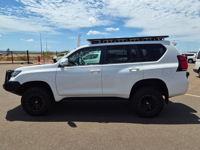 2021 Toyota Prado