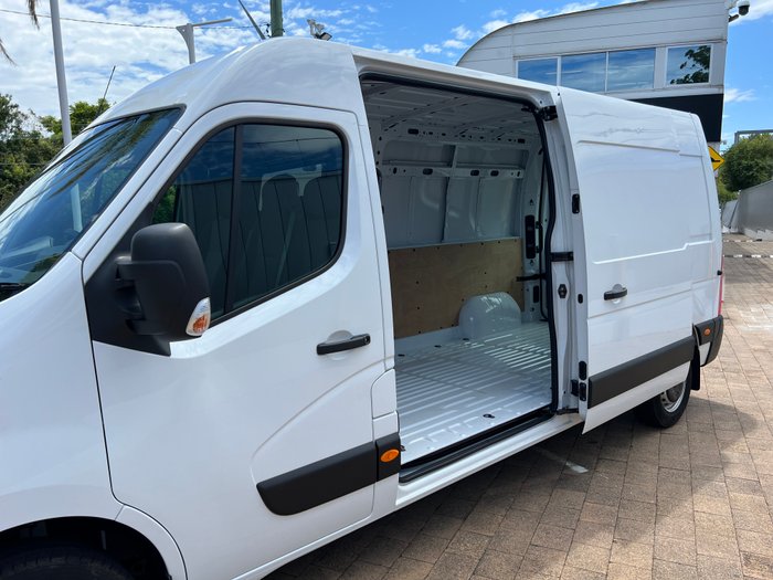 2024 Renault Master MY25 LWB Pro Automatic with Trade Pack