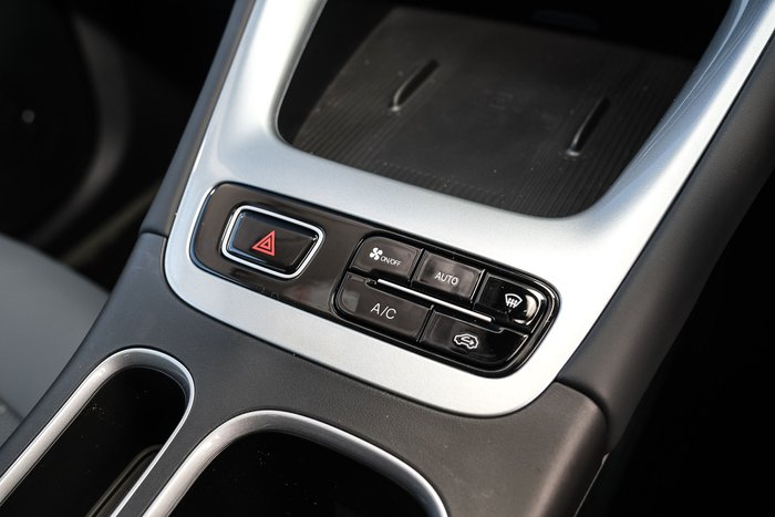 2027 Geely Ex2