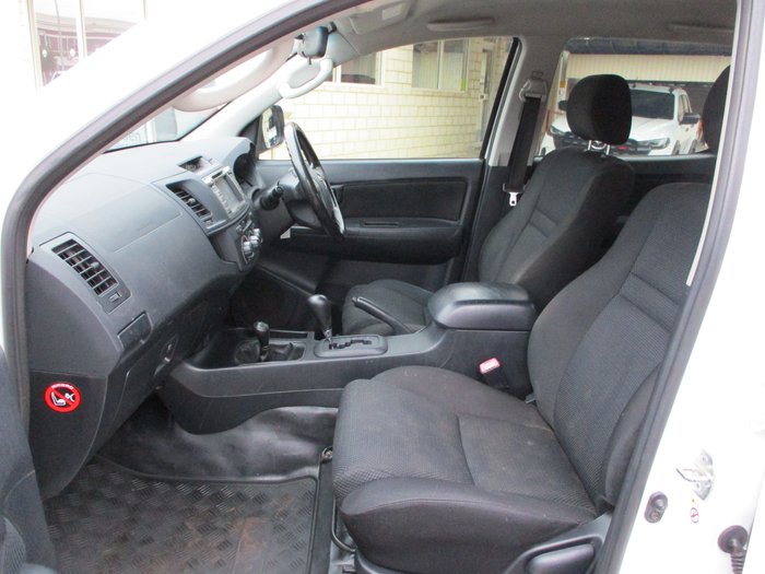 2014 Toyota Hilux SR KUN26R MY14 White