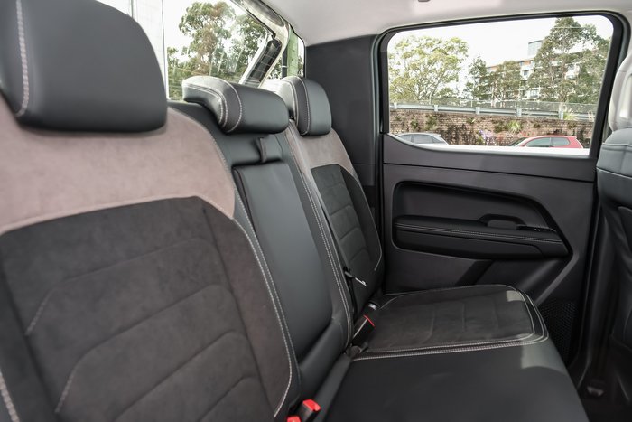 2025 Volkswagen Amarok TDI600 Style