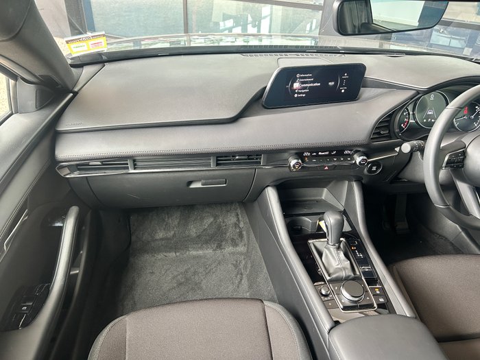 2025 Mazda 3 G20 Evolve