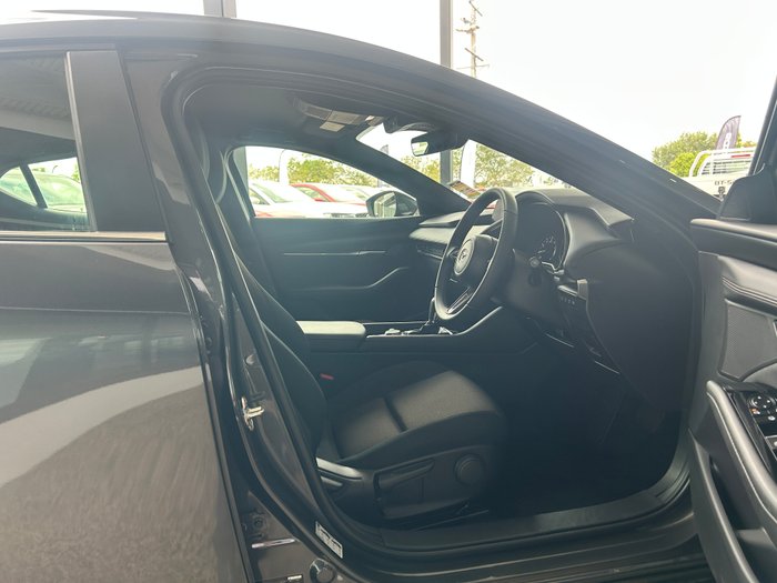 2025 Mazda 3 G20 Evolve