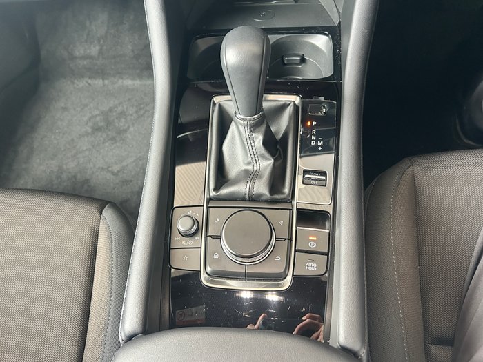 2025 Mazda 3 G20 Evolve