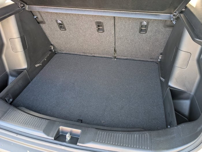 2023 SUZUKI S-CROSS GLX PLUS