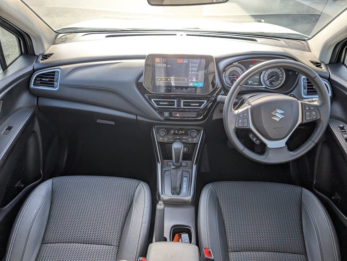 2023 SUZUKI S-CROSS GLX PLUS