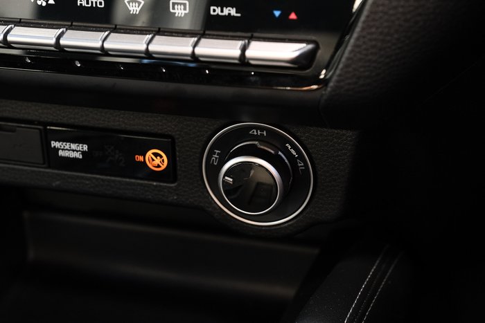 2025 Mazda BT-50 GT