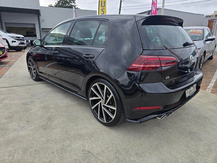 2020 Volkswagen Golf R