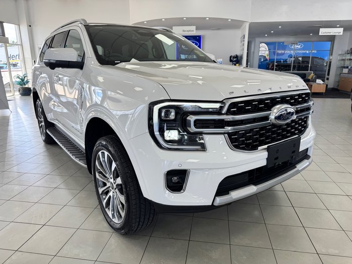 2025 Ford Everest Platinum