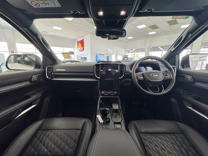 2025 Ford Everest Platinum