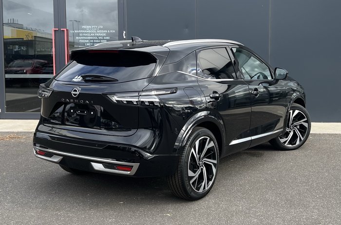 2025 NISSAN QASHQAI