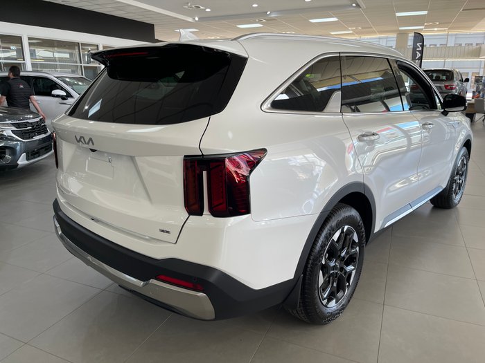 2025 KIA SORENTO SPORT