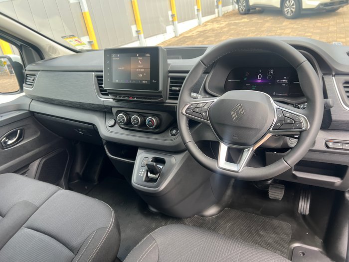 2026 Renault Trafic MY26 SWB Premium with Trade Pack