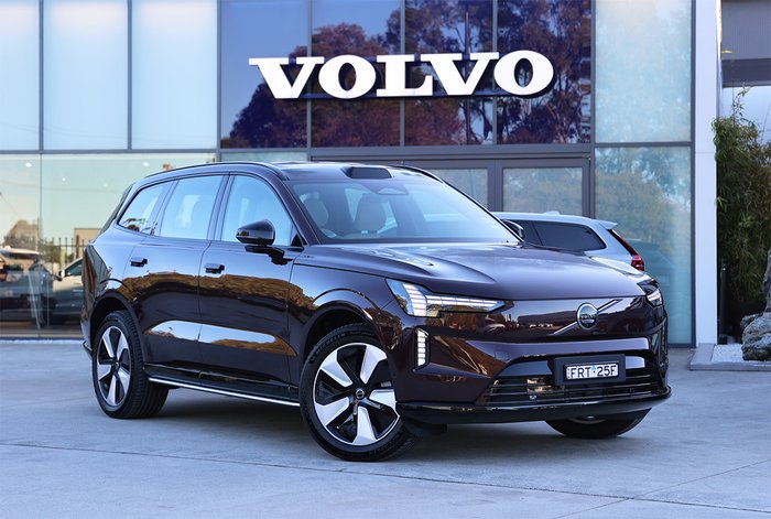 2025 Volvo EX90 Plus Twin Motor