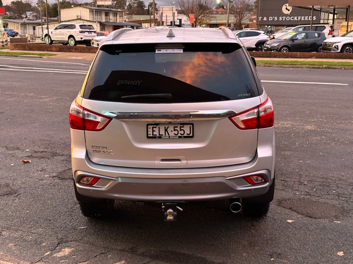 2020 ISUZU MUX LS-T