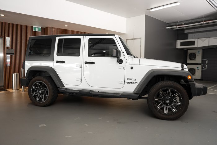 2017 Jeep Wrangler Sport