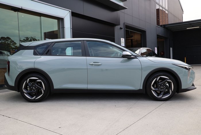 2025 Kia K4 Sport