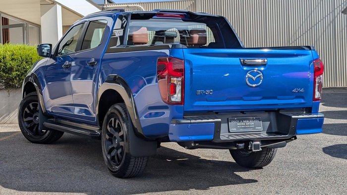 2025 Mazda BT-50 SP