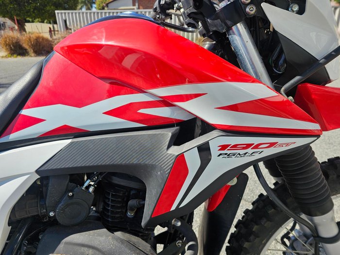 2017 Honda  XR190 Red