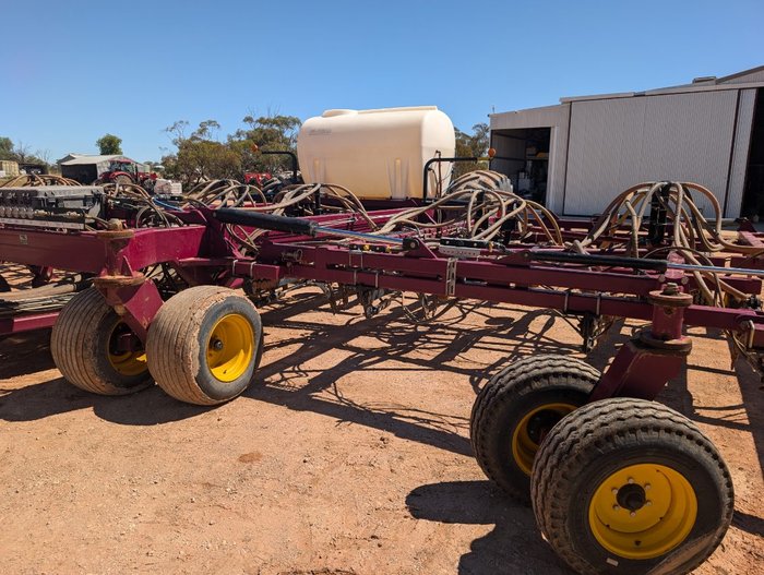 2017 SEED HAWK  12MTR  PLANTER