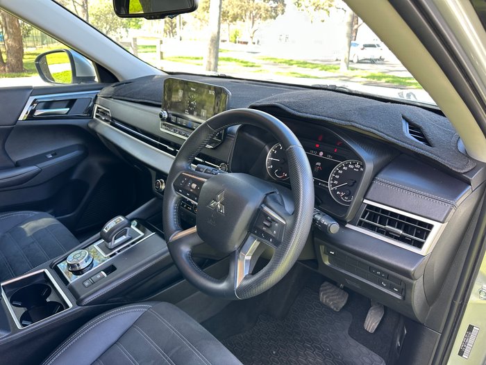 2023 Mitsubishi Outlander Aspire