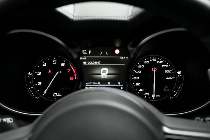 2022 Alfa Romeo Stelvio Quadrifoglio