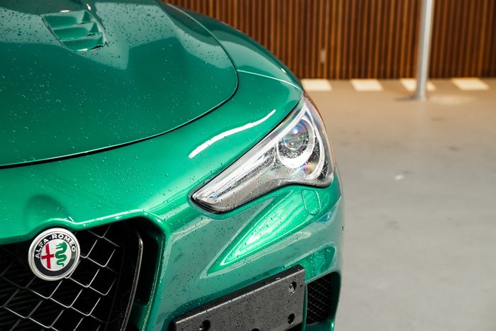 2022 Alfa Romeo Stelvio Quadrifoglio