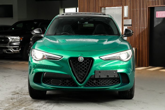 2022 Alfa Romeo Stelvio Quadrifoglio