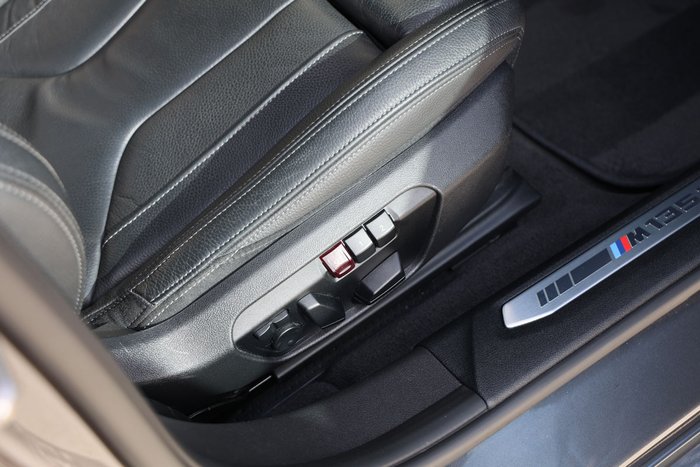 2020 BMW 1 M135i xDRIVE