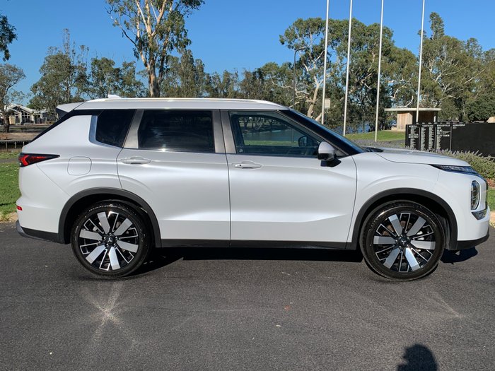 2025 Mitsubishi ZM2P46 ZM Outlander ASPIRE 2.5L CVT 2WD 7ST WHITE DIAMOND