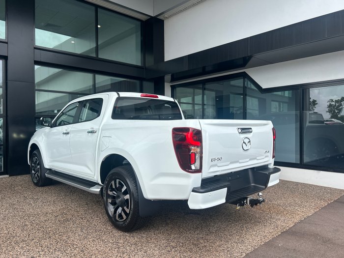 2025 Mazda BT-50 XTR