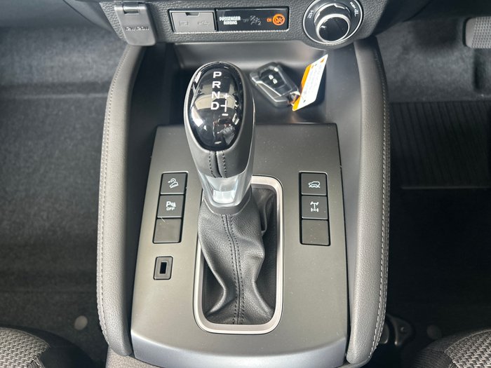 2025 Mazda BT-50 XTR