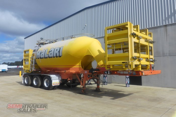 2015 Jamieson Boomer Bulk Tanker Road Train Lead