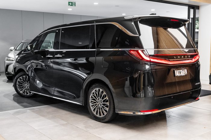 2024 Lexus LM350h Sports Luxury 2WD