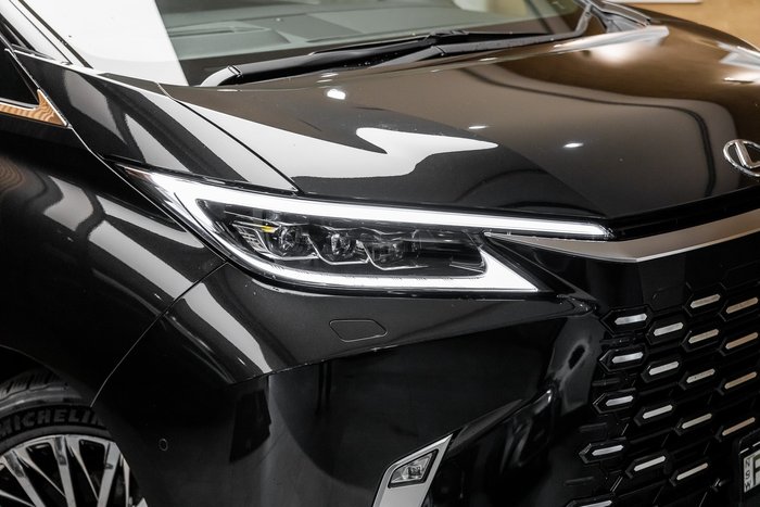 2024 Lexus LM350h Sports Luxury 2WD
