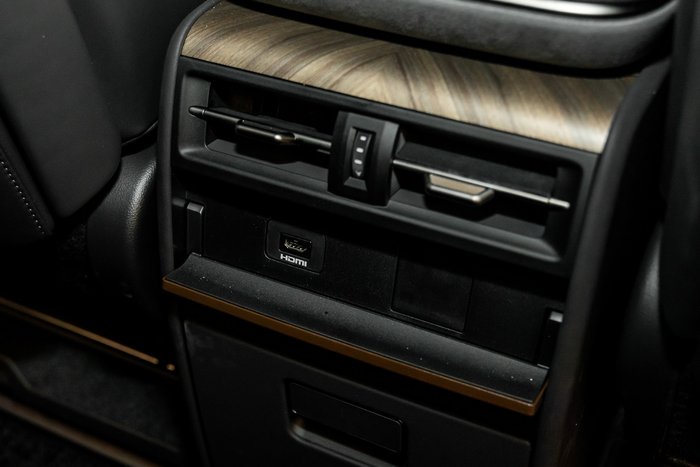 2024 Lexus LM350h Sports Luxury 2WD