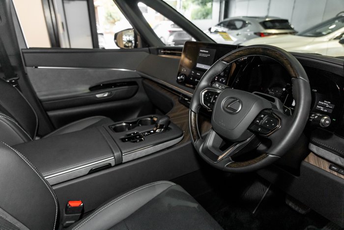 2024 Lexus LM350h Sports Luxury 2WD