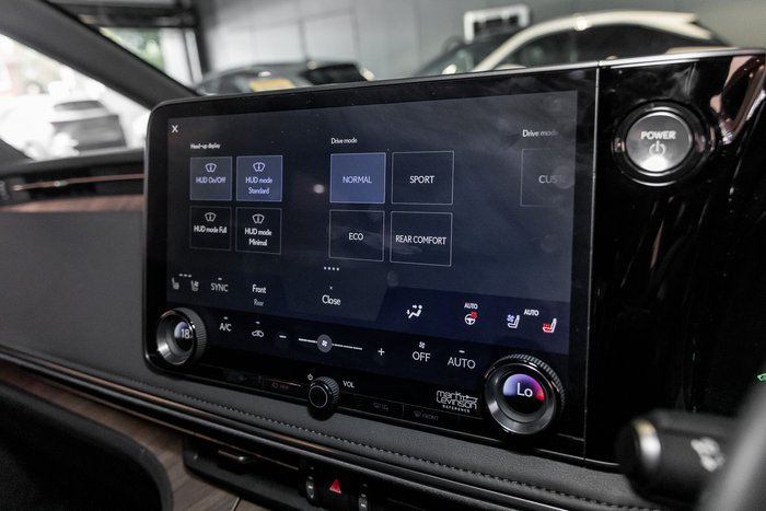 2024 Lexus LM350h Sports Luxury 2WD