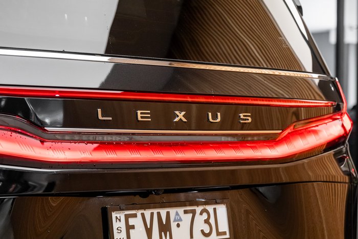 2024 Lexus LM350h Sports Luxury 2WD