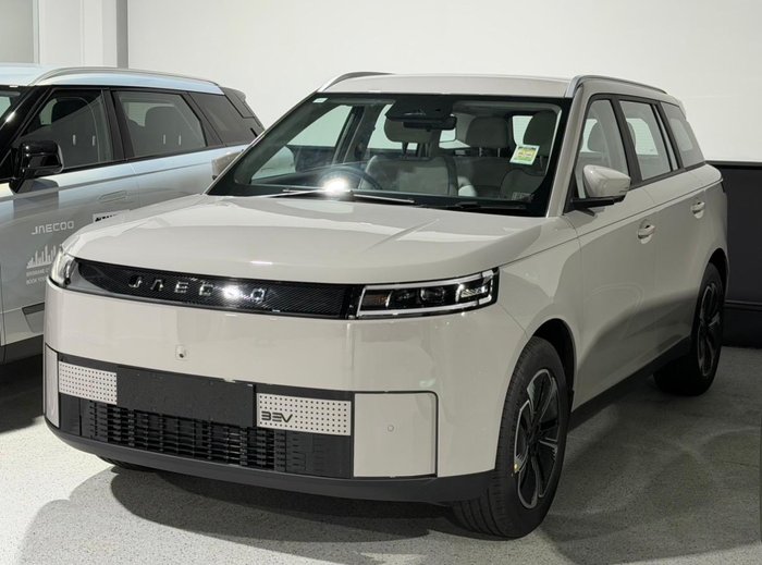 2025 Jaecoo J5 EV Summit