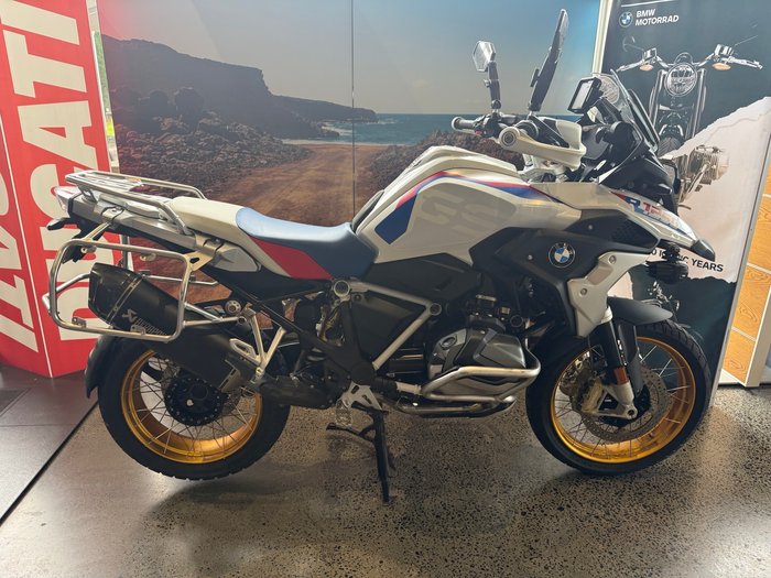 2024 BMW