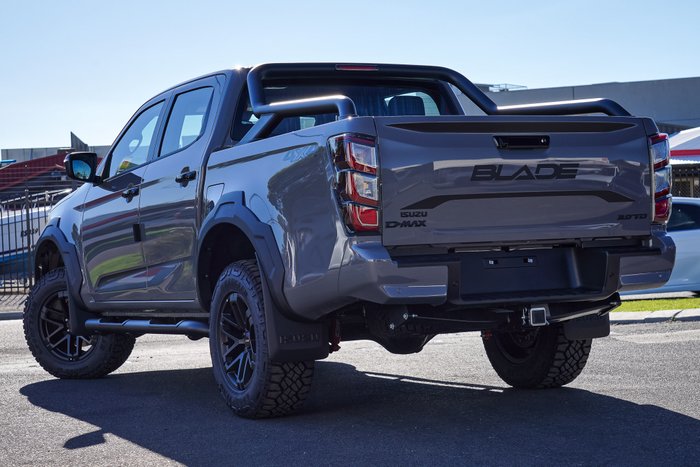 2026 Isuzu D-MAX BLADE