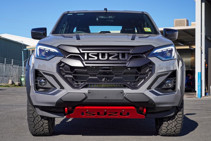 2026 Isuzu D-MAX BLADE