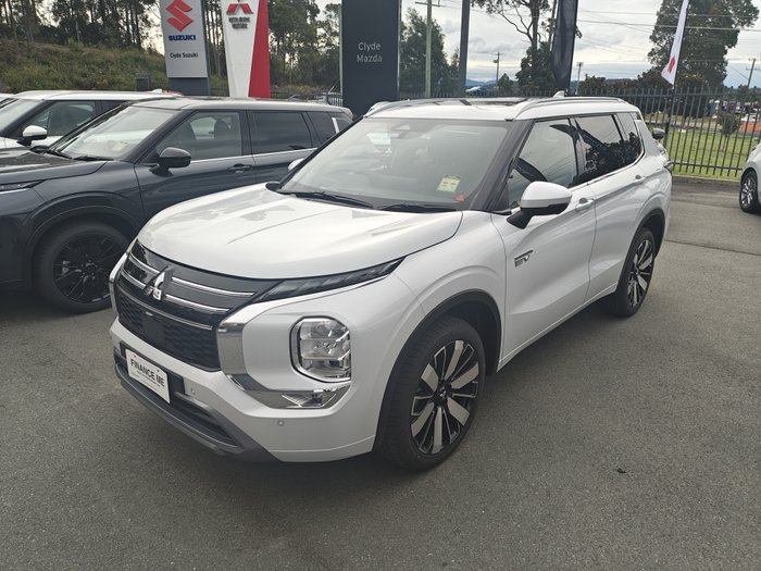 2025 MITSUBISHI Outlander EXCEED