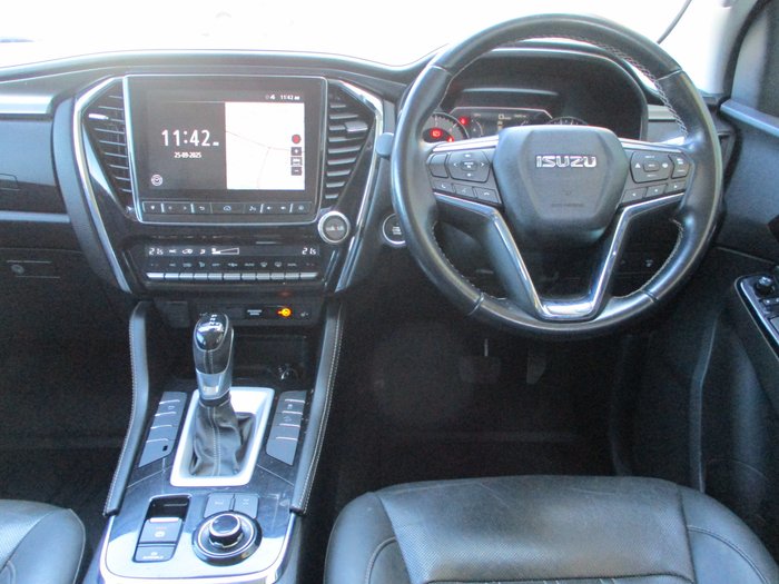2021 Isuzu MU-X LS-T MY21 White