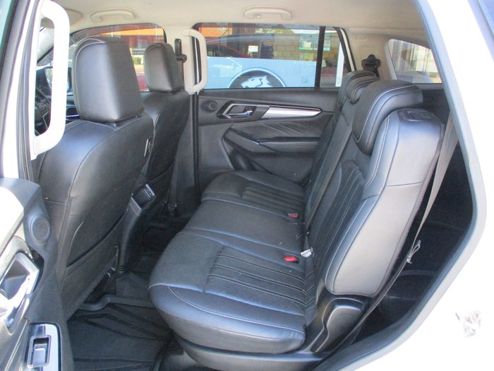 2021 Isuzu MU-X LS-T MY21 White