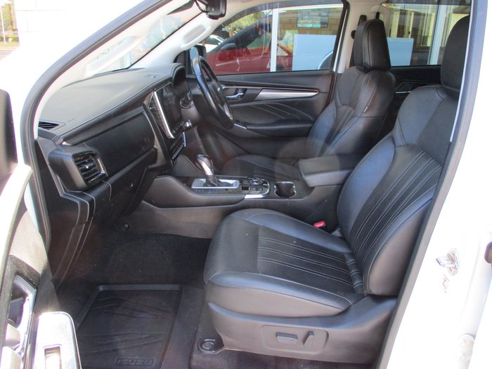 2021 Isuzu MU-X LS-T MY21 White